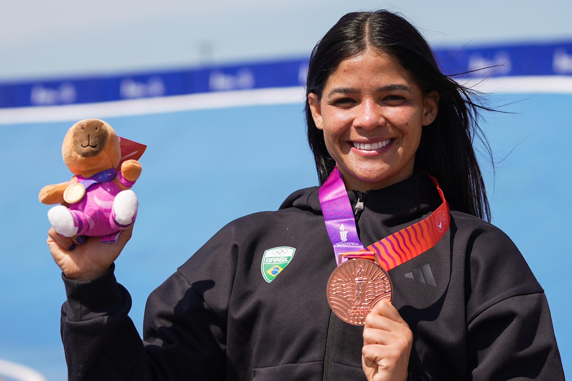 Brasil ganha medalhas no boxe, ciclismo BMX, esgrima, pentatlo moderno e tiro esportivo