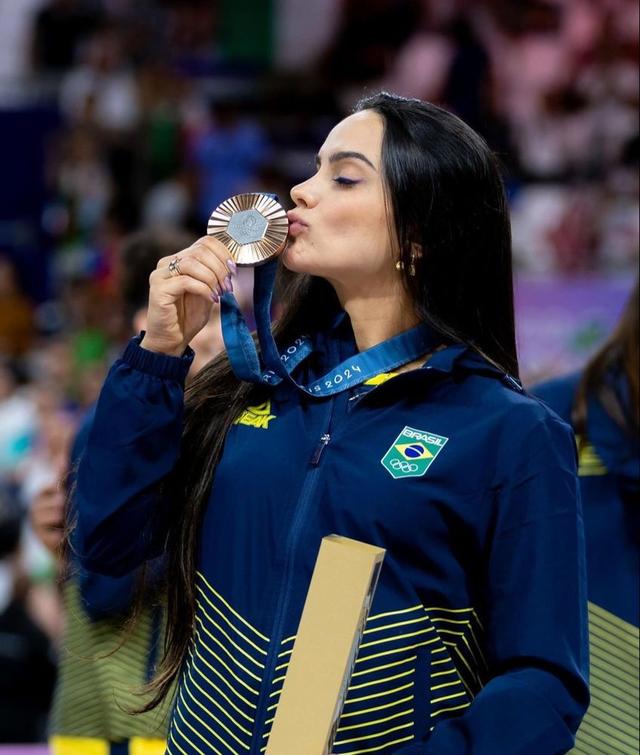Natália Araújo