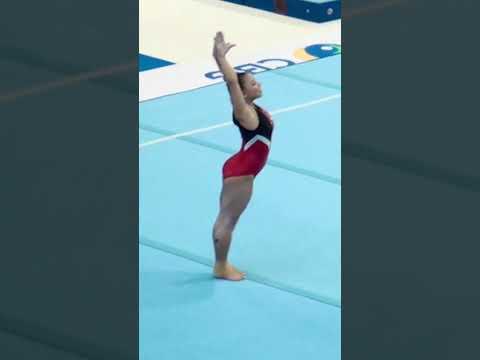 O talento e o brilho de Flávia Saraiva!