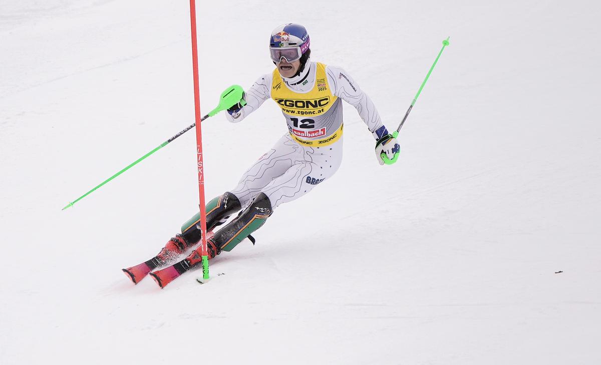 Conheça o Esqui Alpino e quem irá representar o Brasil na modalidade em Milão-Cortina 2026