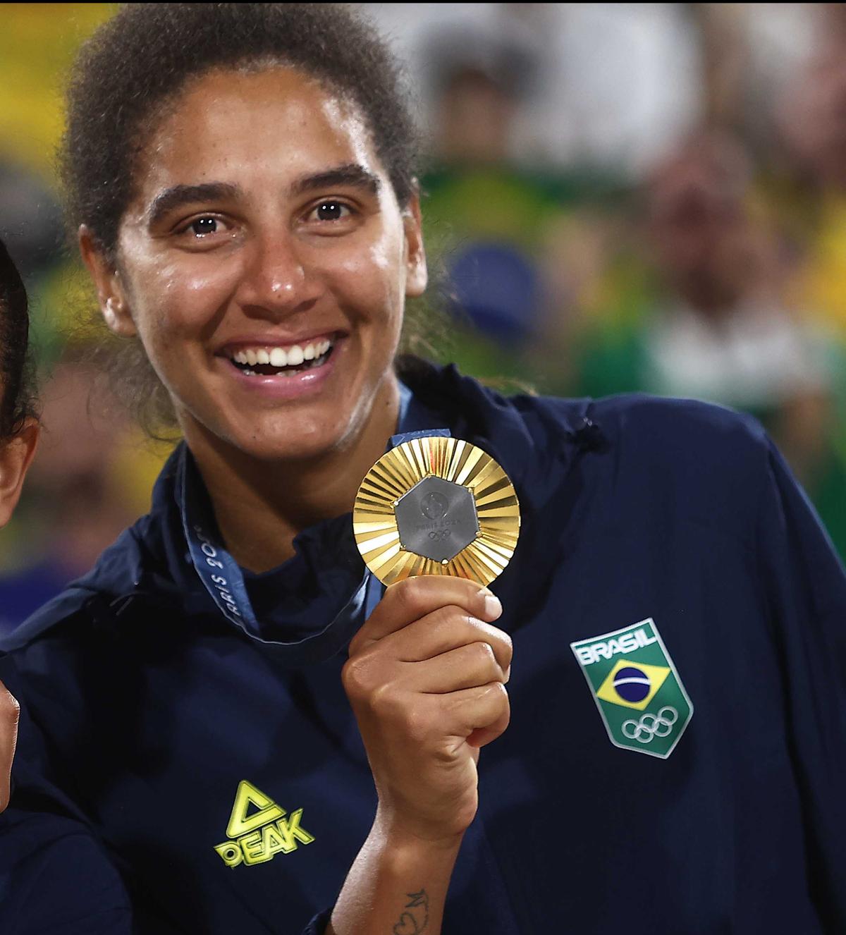 Forjadas no sucesso e na superação: como Duda e Ana Patrícia construíram o caminho para o ouro olímpico