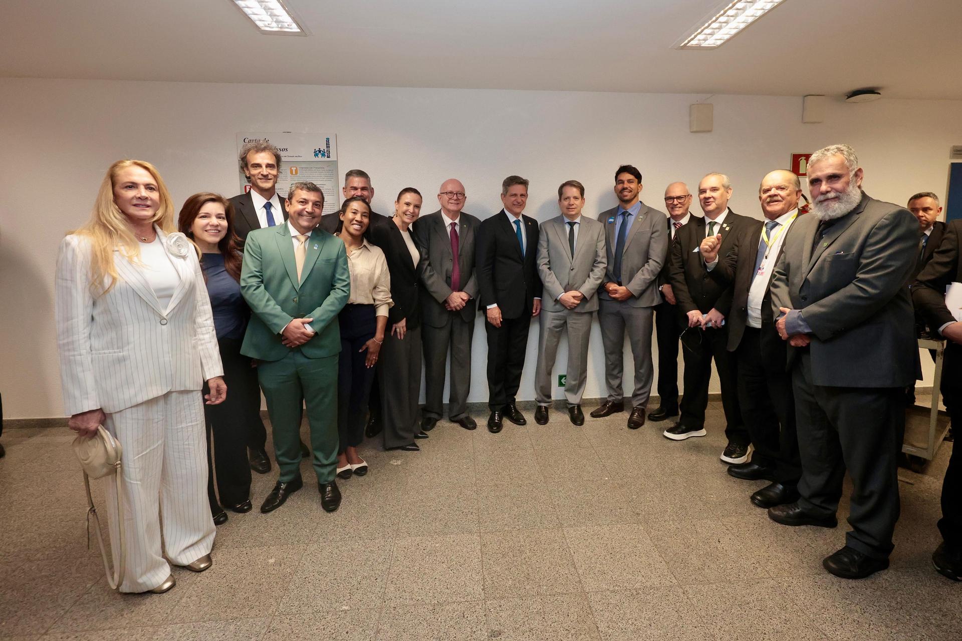 Wagner Araújo/COB Comissão de Constituição e Justiça do Senado aprova texto base da PEC da Segurança Pública com retirada de cortes de verba do Esporte