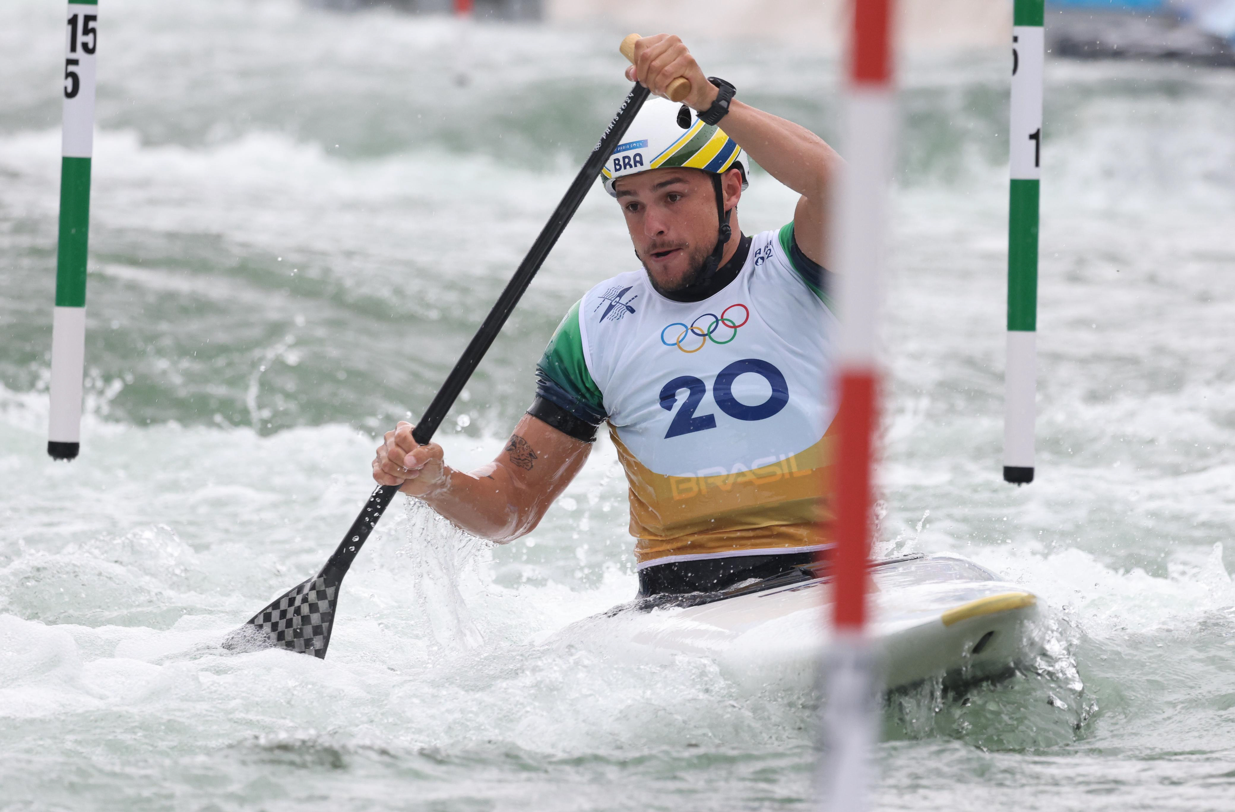 Canoagem Slalom - O atleta Pepê Gonçalves em ação - Foto Luiza Moraes COB