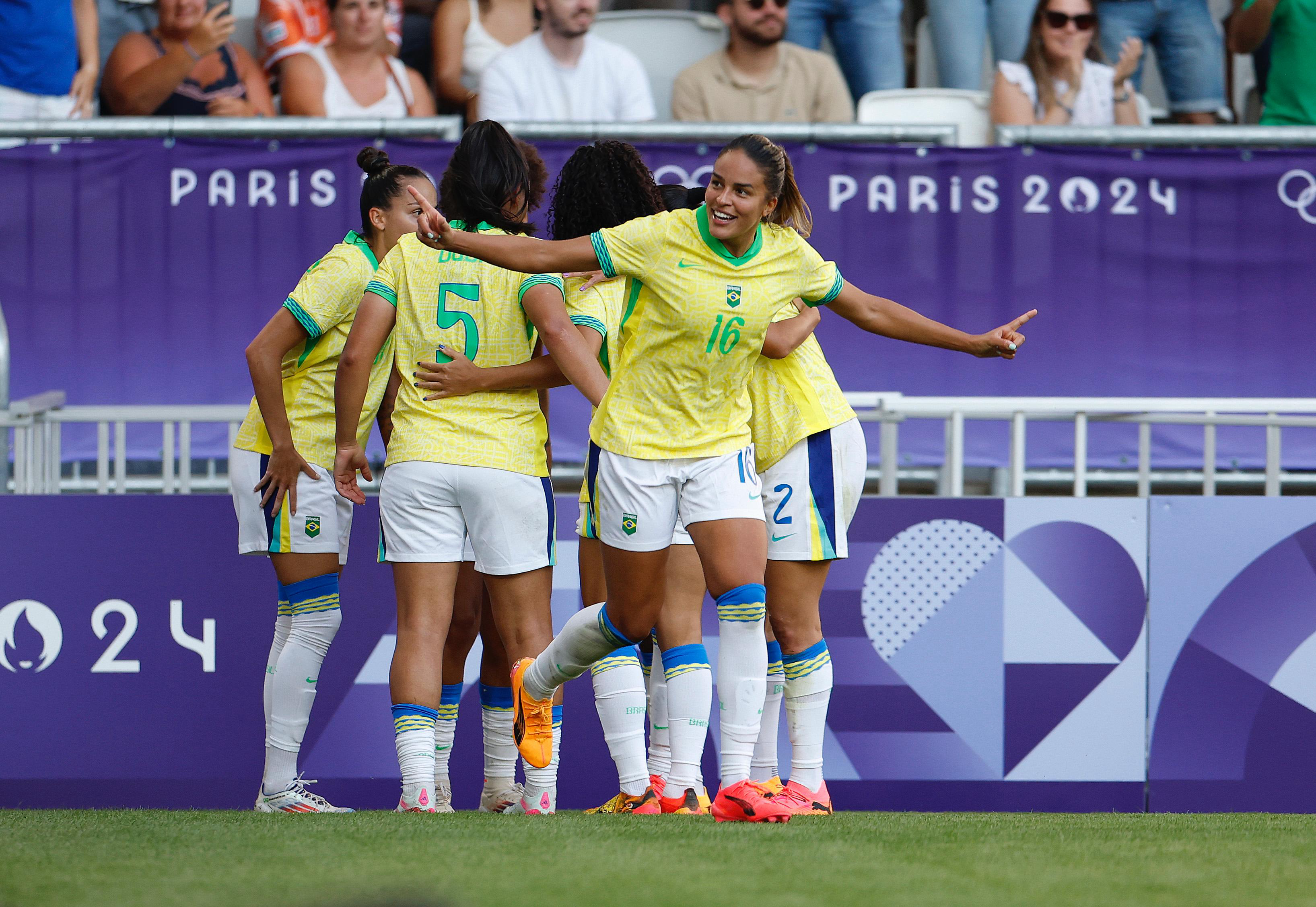 Gabi Nunes comemora gol pela Seleção Brasileira. Foto Rafael Ribeiro CBF