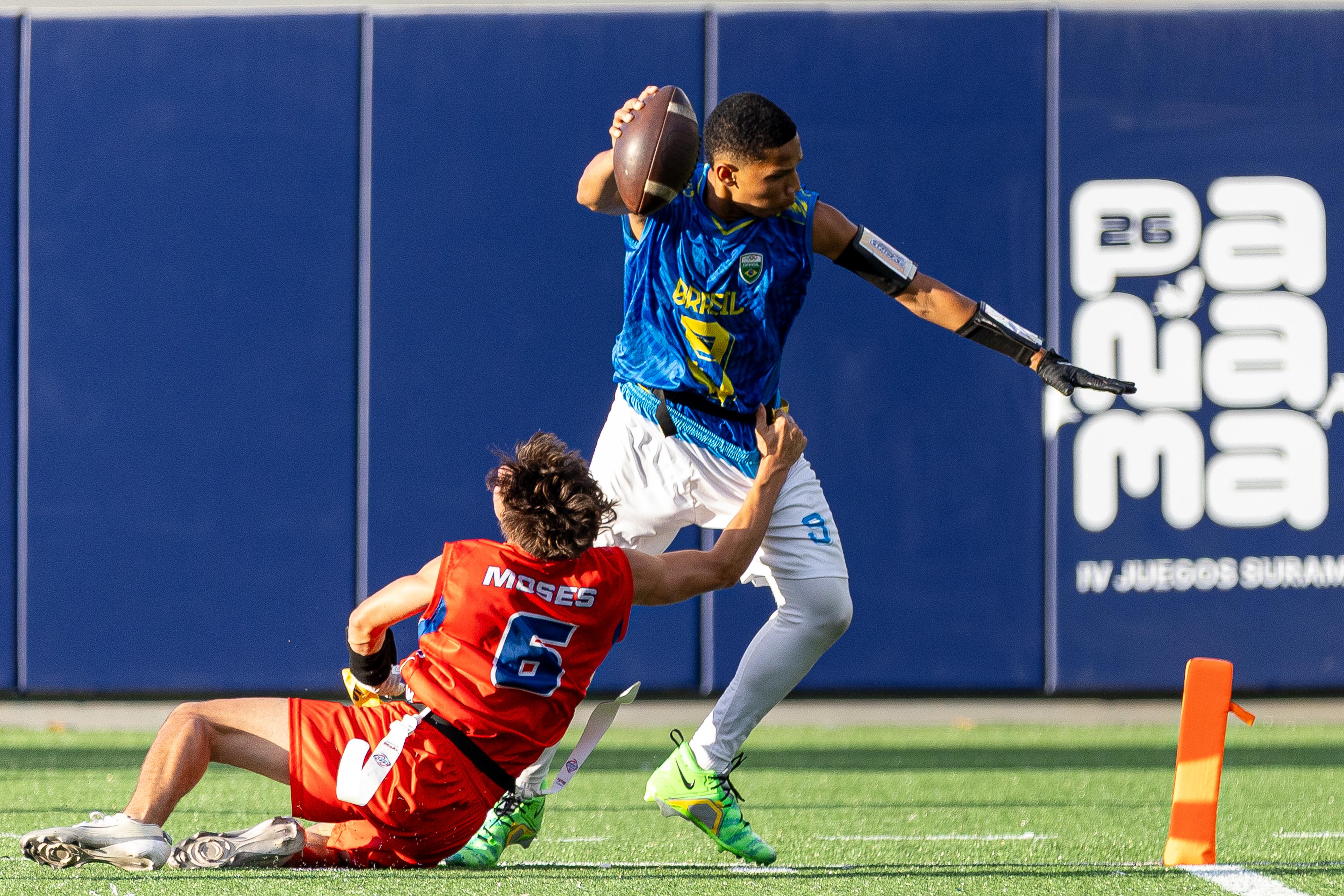 Pablo Ricardo Santiago, quarterback da equipe, na final contra o Panamá